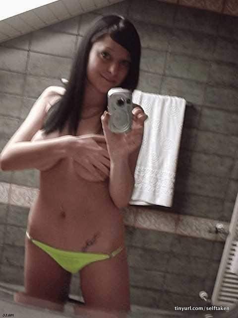 amateur photo Selfshot_mirror00262