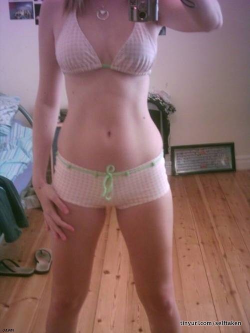 amateur photo Selfshot_mirror01065