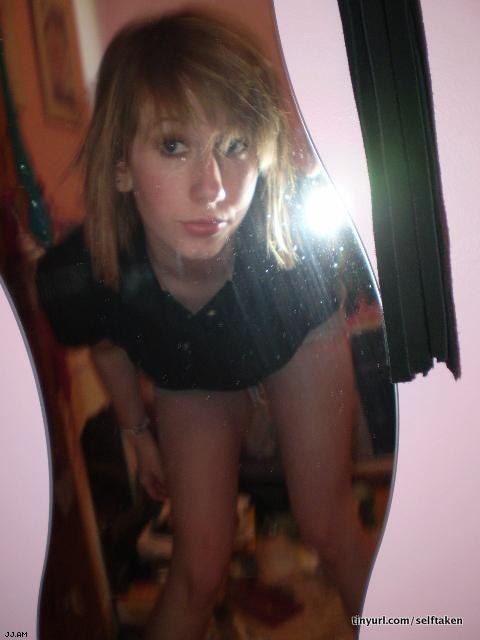 amateur photo Selfshot_mirror00896