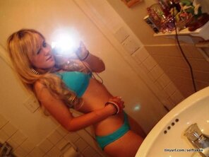 Selfshot_mirror00800