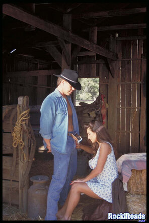 amateur pic eljefespeaks - Rocki Roads - In The Barn - 0083 - Rocki Roads - In The Barn⁄image083