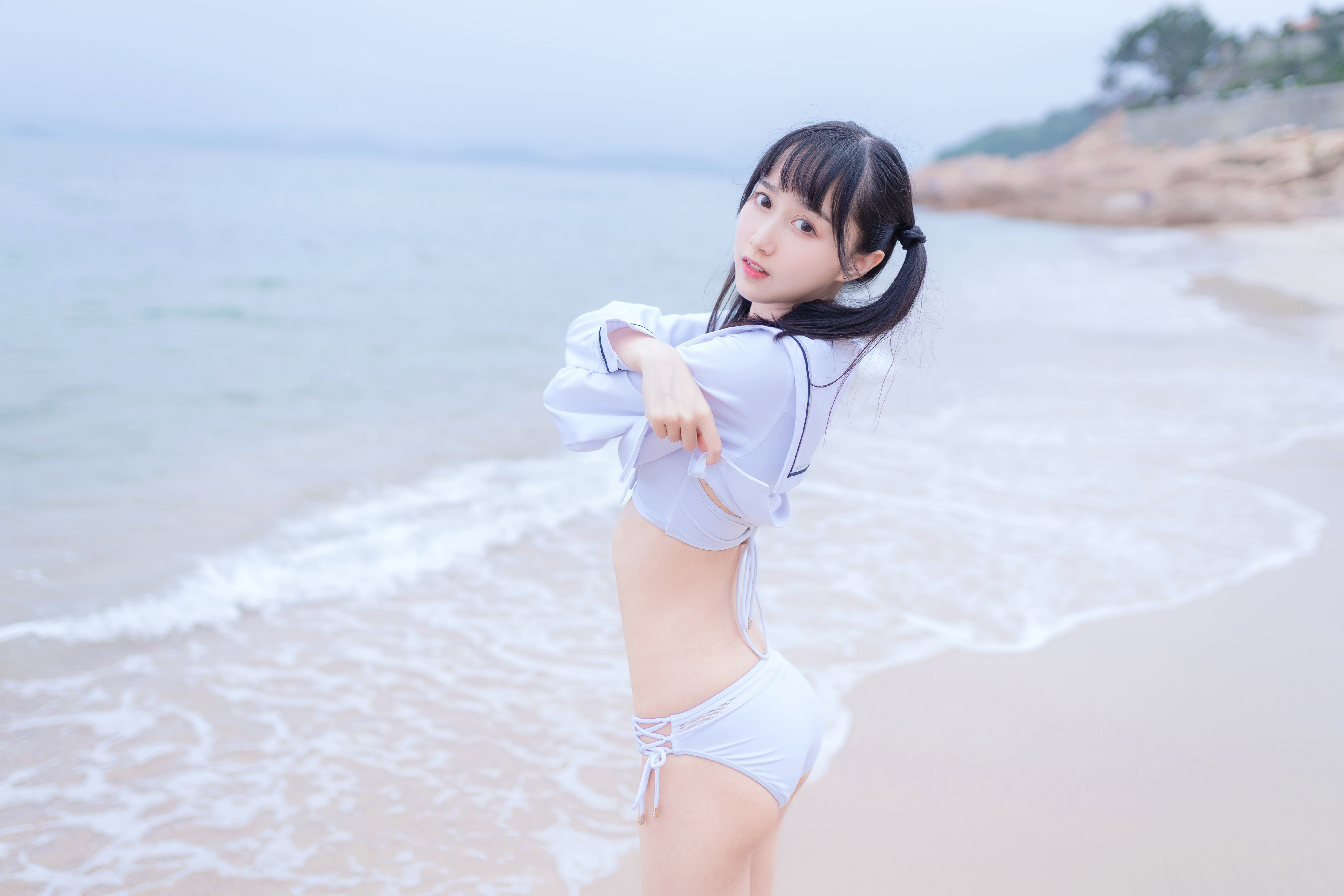 amateur photo KimemeOwO (木绵绵OwO) No. 11 - 海边白色比基尼电子版 (2)