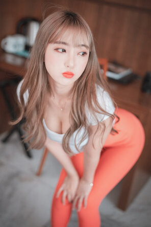 DJAWA Photo - HaNari (하나리) - Red Orange & Cool Mint Part 1 (2)