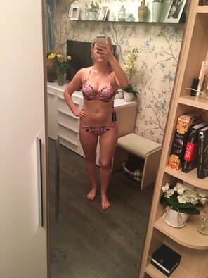 amateur pic 50