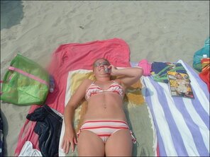 amateur pic opps_im_exposed_Oops_sport_gymnast_beach_cameltoe_views_012 [1600x1200]