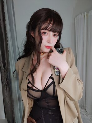 amateur pic Baiyin811 (白银81) - Vol.94 1月fantia订阅合集 5 (59)