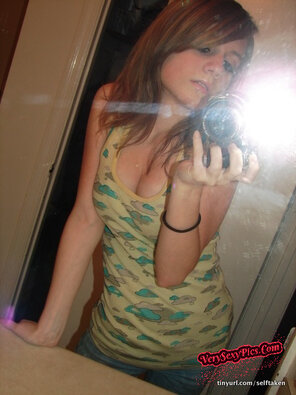 amateur pic mirror_1230