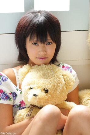 foto amateur Shaved teen cutie from Japan Mireri