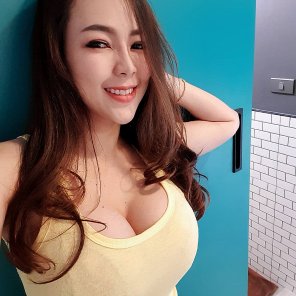 Yellow Top