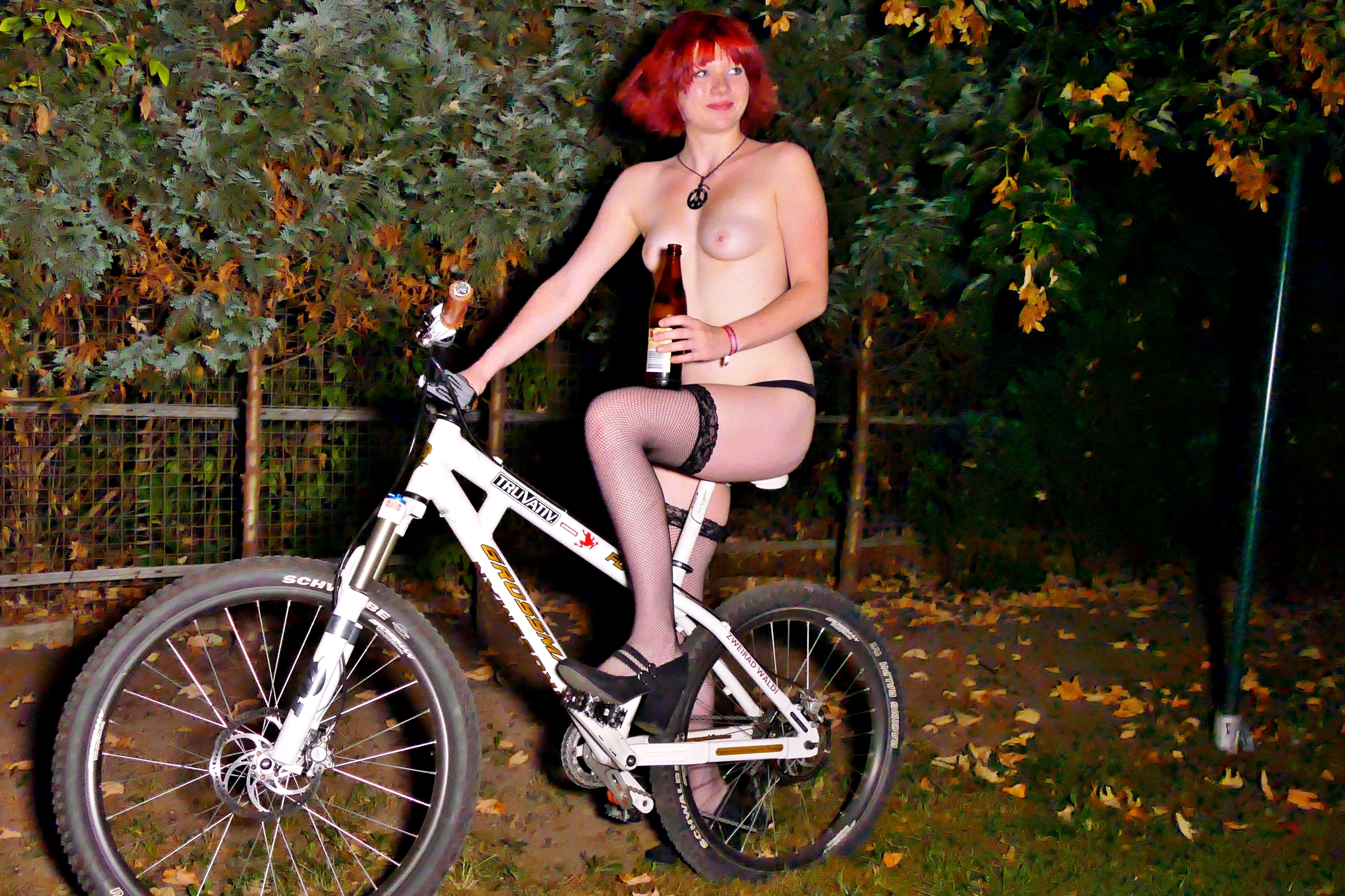 amateur photo Camille Bike 86