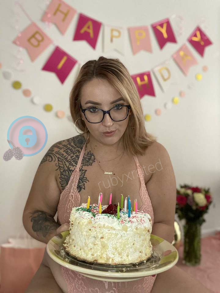 I think she wants birthday sex Porn Pic