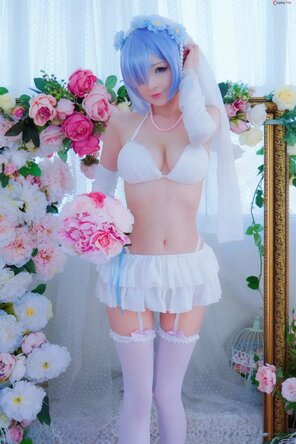 amateur pic Azami-and-Hidori-Rose-cosplay-Rem-and-Ram-ReZero-19_result