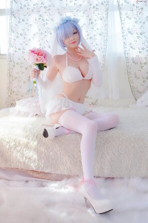 amateur pic Azami-and-Hidori-Rose-cosplay-Rem-and-Ram-ReZero-30_result