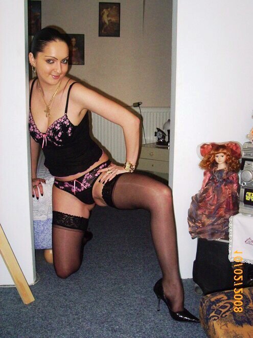 10169461-lingerie-lingerie-gf-5c7b2a56d3670-six_880x660