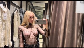 amateur pic 2024-12-01_seethru_1h493cu_in_the_fitting_room