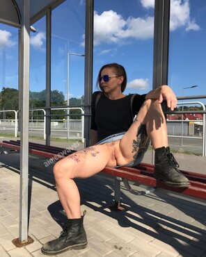 amateur photo Waiting [F]or the bus. [OC] [IMG]