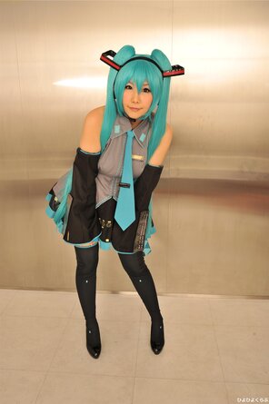 amateur pic miku015