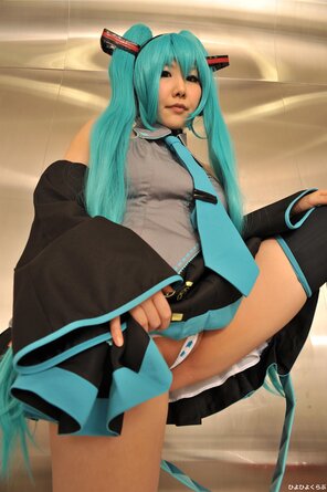 amateur pic miku071