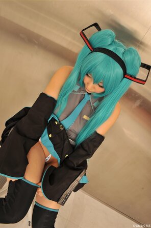 amateur pic miku083