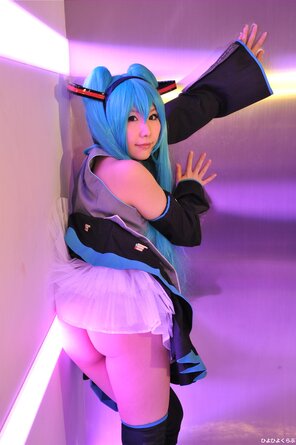 amateur pic miku142