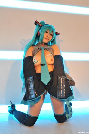 amateur pic miku225