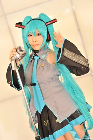 amateur pic miku237