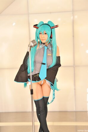 amateur pic miku242