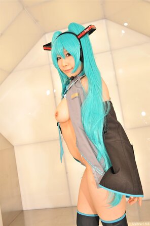 amateur pic miku337