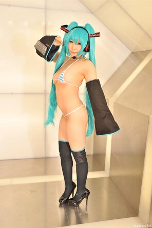 amateur pic miku380