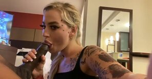 amateur pic EPORNER.COM - [OHtJzToQctX] Blake Blossom - blowjob on big black cock (480)_exported_927566