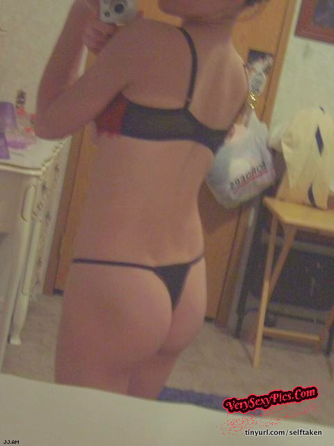 amateur photo Selfshot_mirror00506