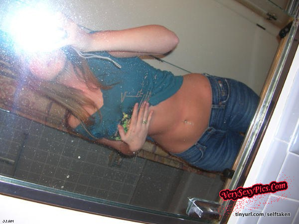 amateur photo Selfshot_mirror00596