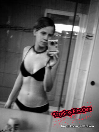 amateur photo Selfshot_mirror01021