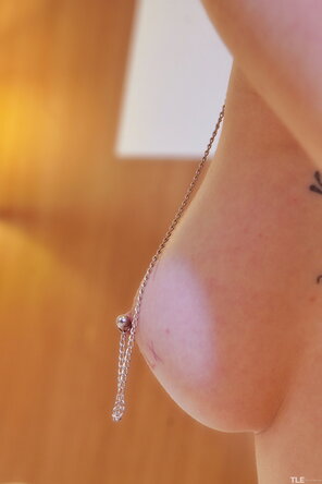 amateur pic thelifeerotic_tattoo-1_alena_high_0029