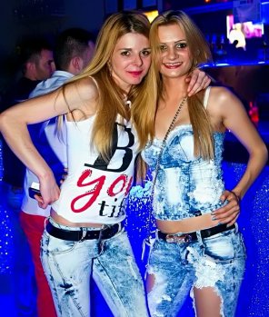 amateur photo Bar girls