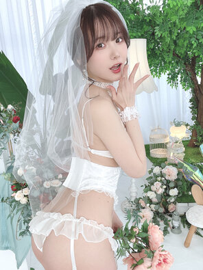 amateur pic けんけん (Kenken - snexxxxxxx) White Wedding Dress (13)