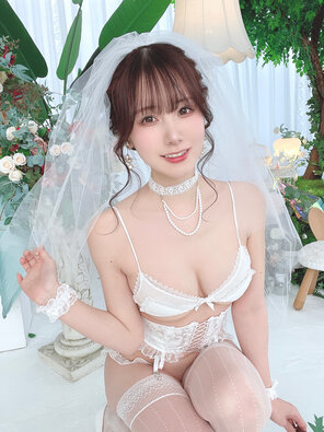 amateur pic けんけん (Kenken - snexxxxxxx) White Wedding Dress (15)