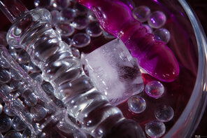 amateur pic TheLifeErotic_Glass-Ice-1_Olivia-Sparkle_high_0085