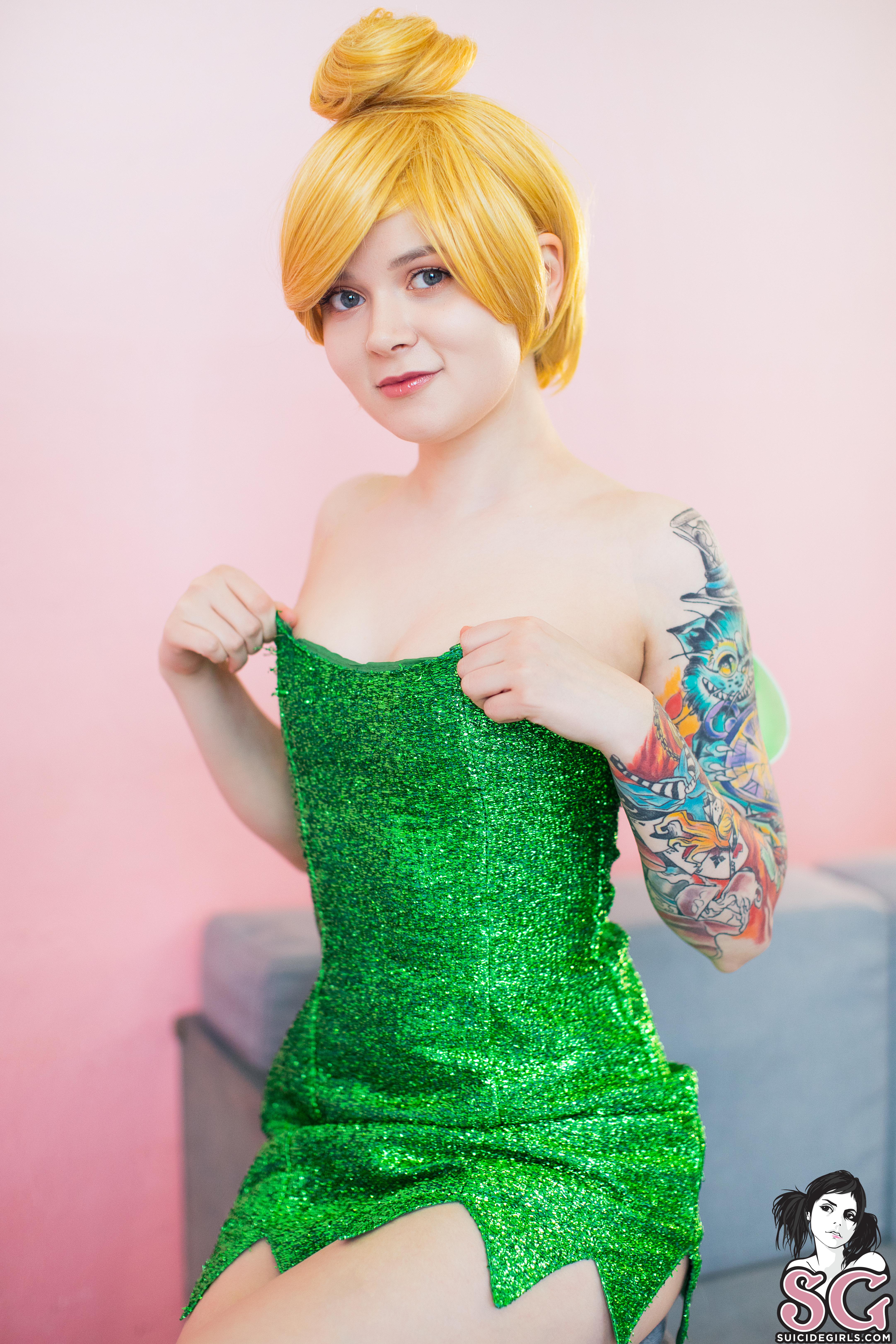 amateur photo Awondrr_Tinker_Bell_0005