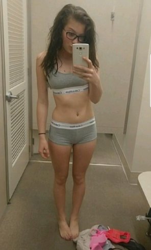 Changing room size extra small