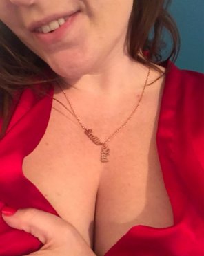 amateur pic Original ContentWhat should I wear with my new necklace?
