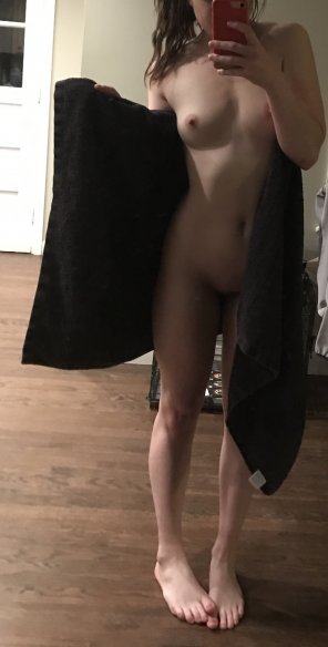 amateur photo Today I got for you - @scandreastone - she is PM'ing free nudes on Snapchat. Add her!