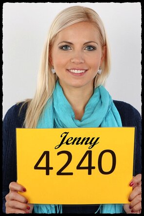 amateur pic 4240 Jenny (1)