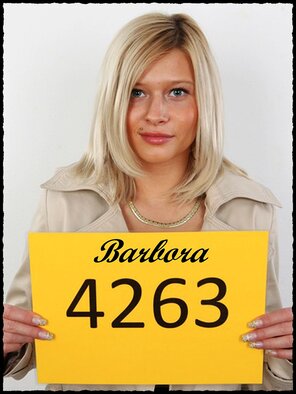 amateur pic 4263 Barbora (1)