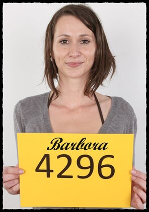 amateur pic 4296 Barbora (1)