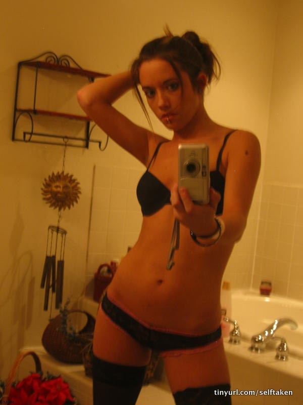 amateur photo Selfshot_mirror00040