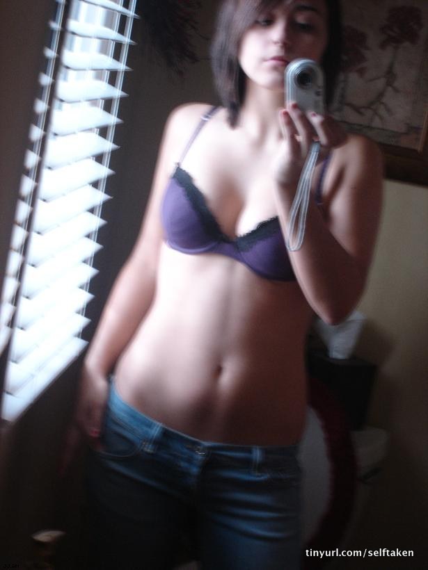 amateur photo Selfshot_mirror01300