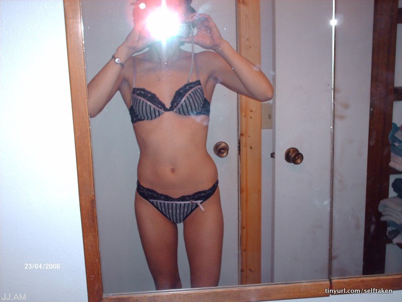 amateur photo Selfshot_mirror00218