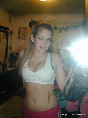 amateur pic Selfshot_mirror00129