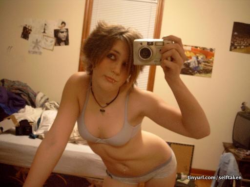 amateur photo Selfshot_mirror00368